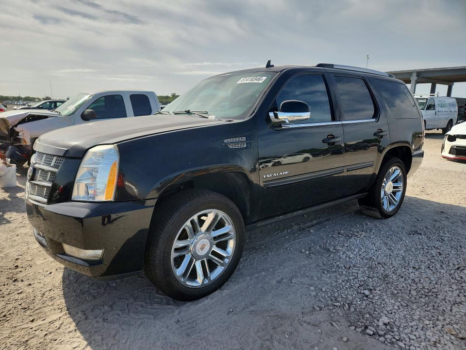 2013 Cadillac Escalade — фото 1