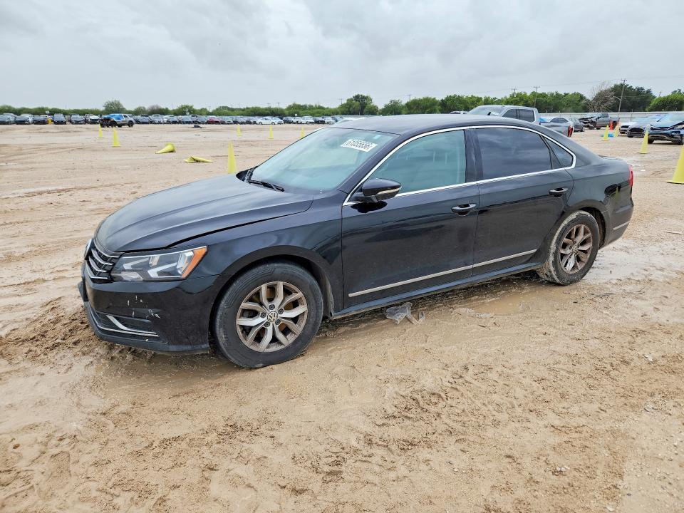 2016 Volkswagen Passat — фото 1