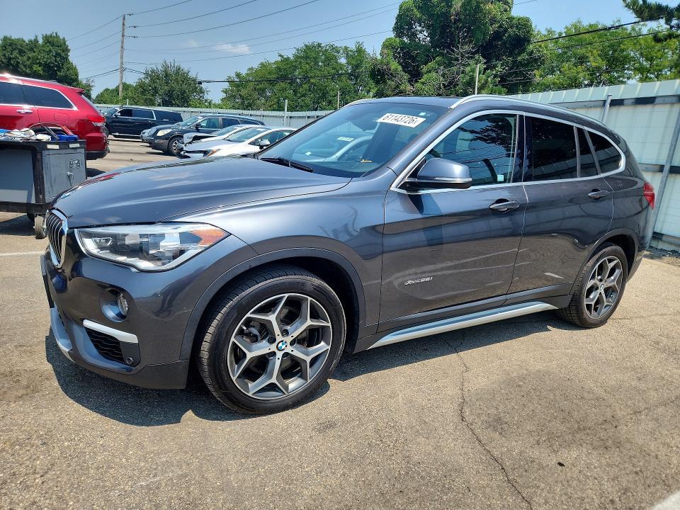BMW X1