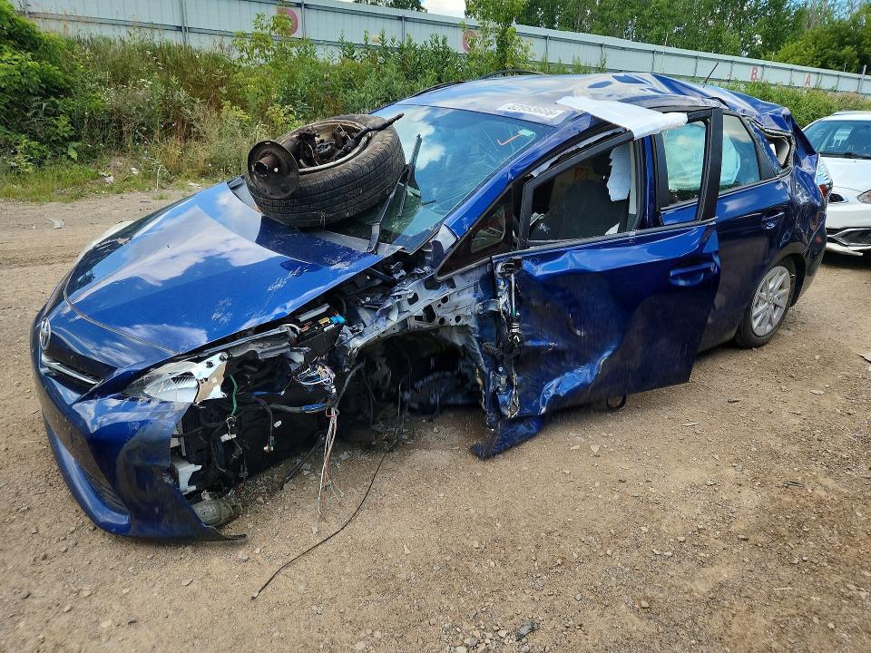 Toyota Prius V