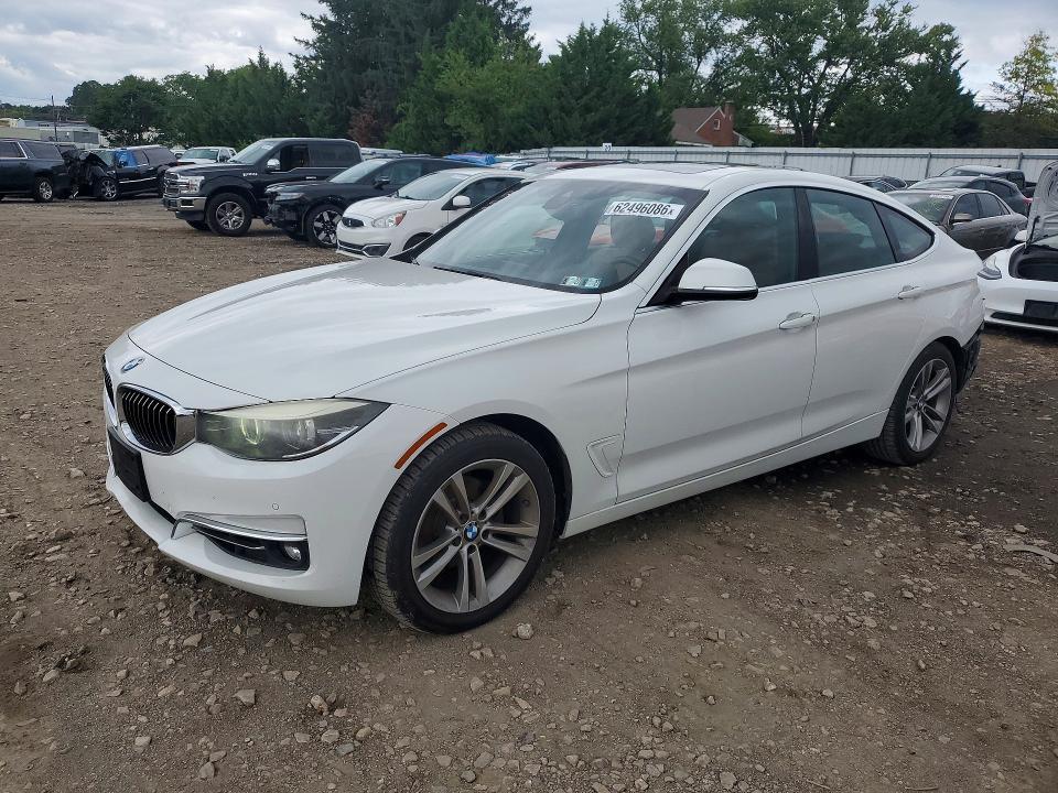2018 BMW 330 — фото 1