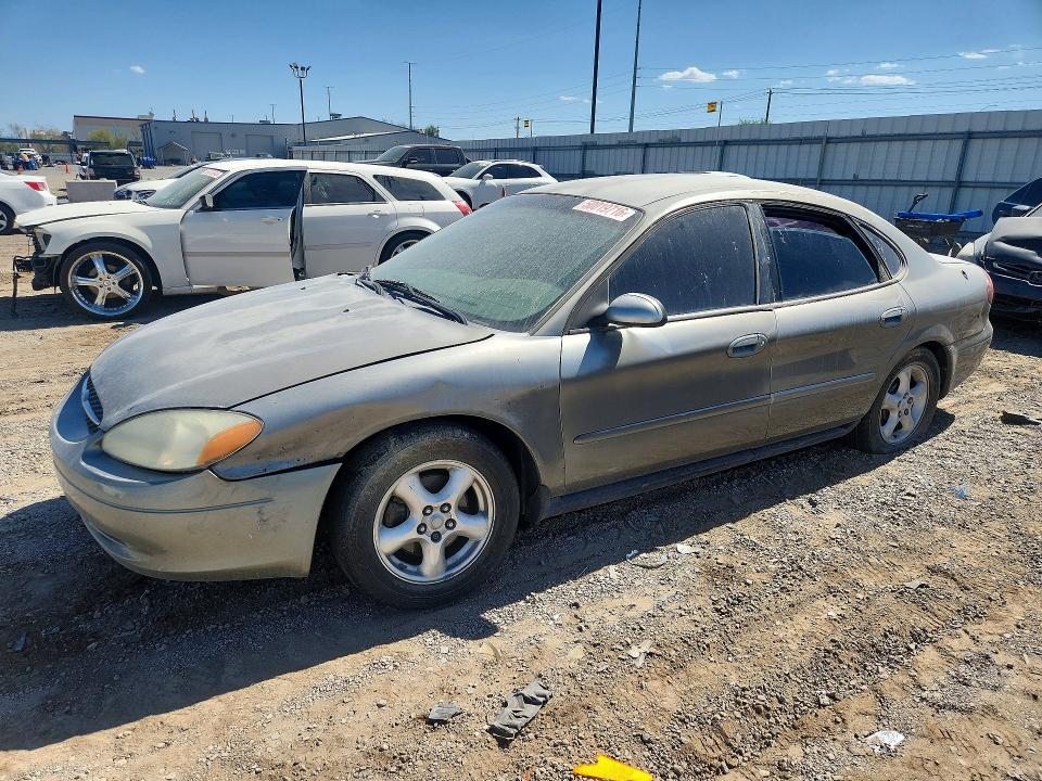 Ford Taurus