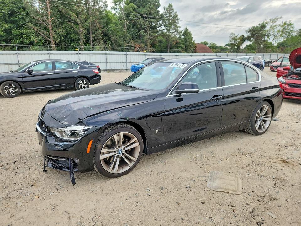 BMW 330E