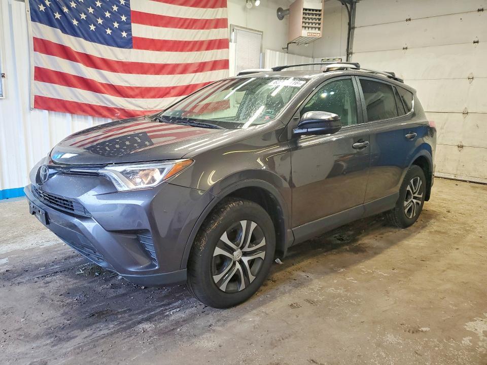 2017 Toyota Rav4 — фото 1