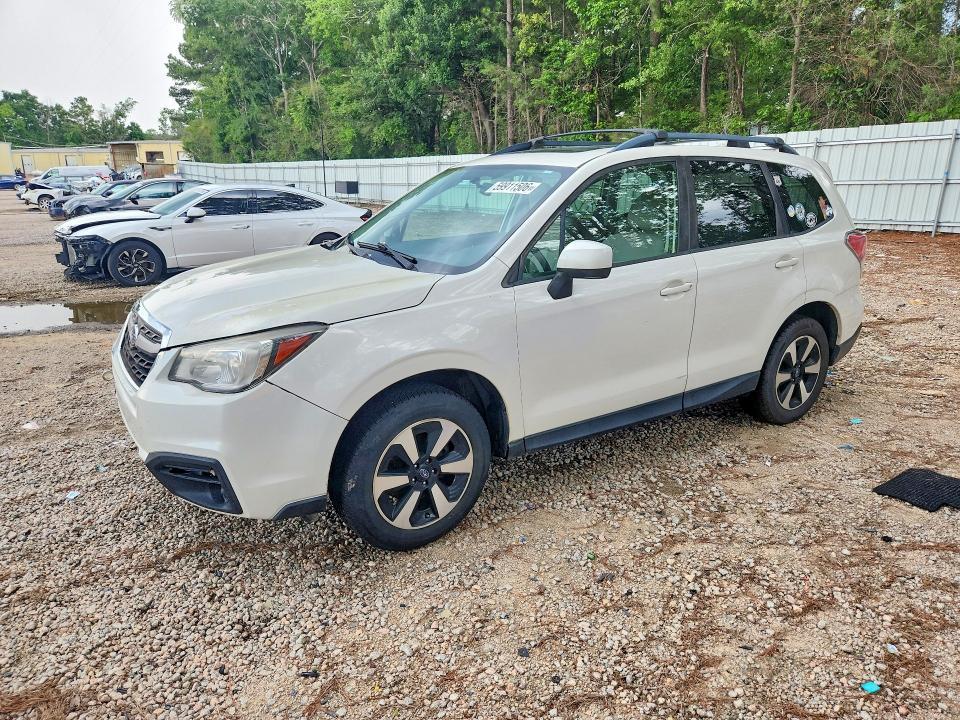 2017 Subaru Forester — фото 1