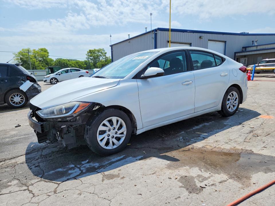 2018 Hyundai Elantra — фото 1