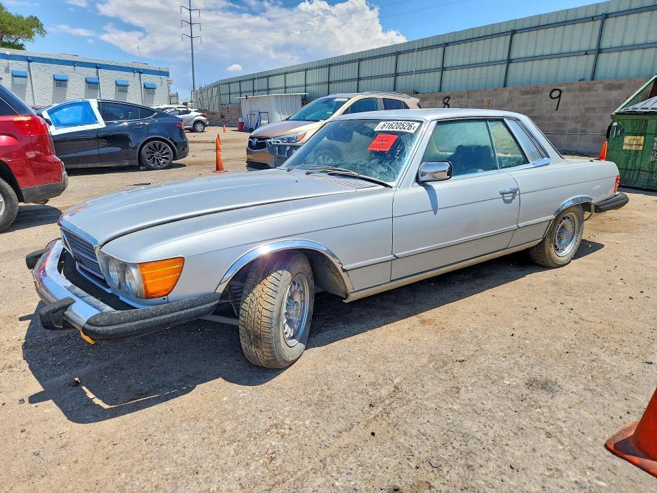 1977 Mercedes-Benz 450 — фото 1