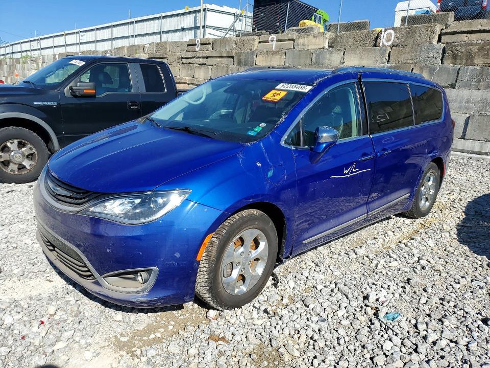 2018 Chrysler Pacifica — фото 1