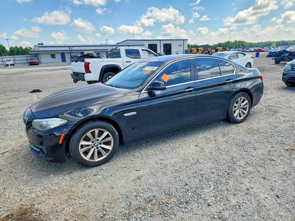 2015 BMW 528 — фото 1