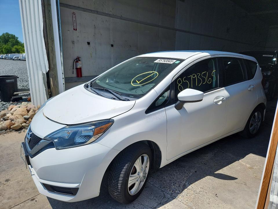 2017 Nissan Versa Note — фото 1