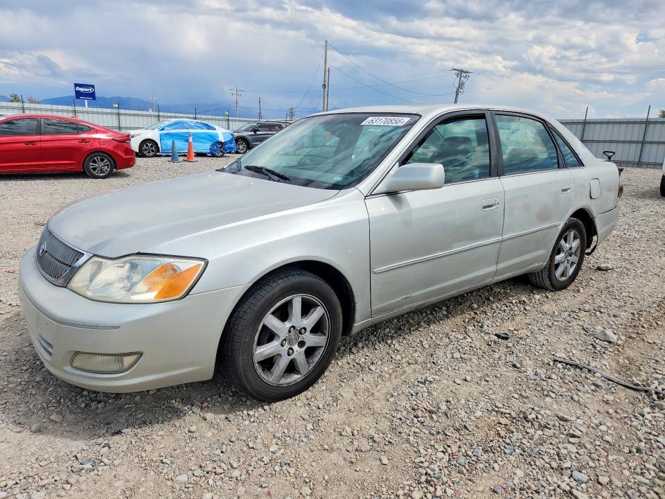 2001 Toyota Avalon — фото 1