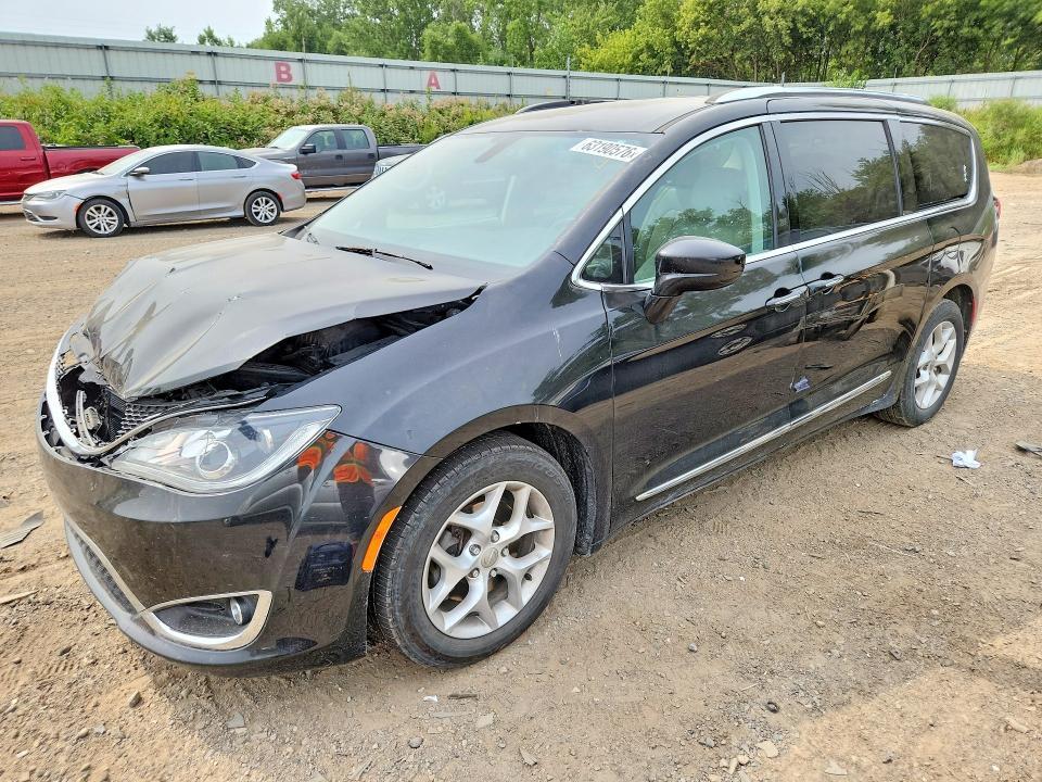 Chrysler Pacifica