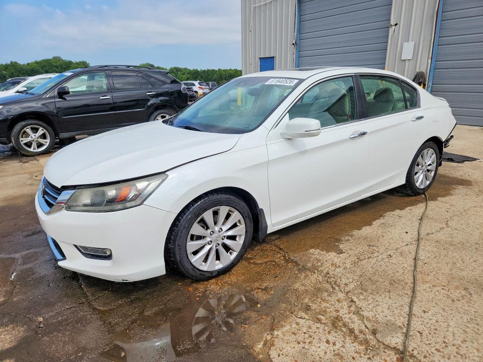 2013 Honda Accord — фото 1