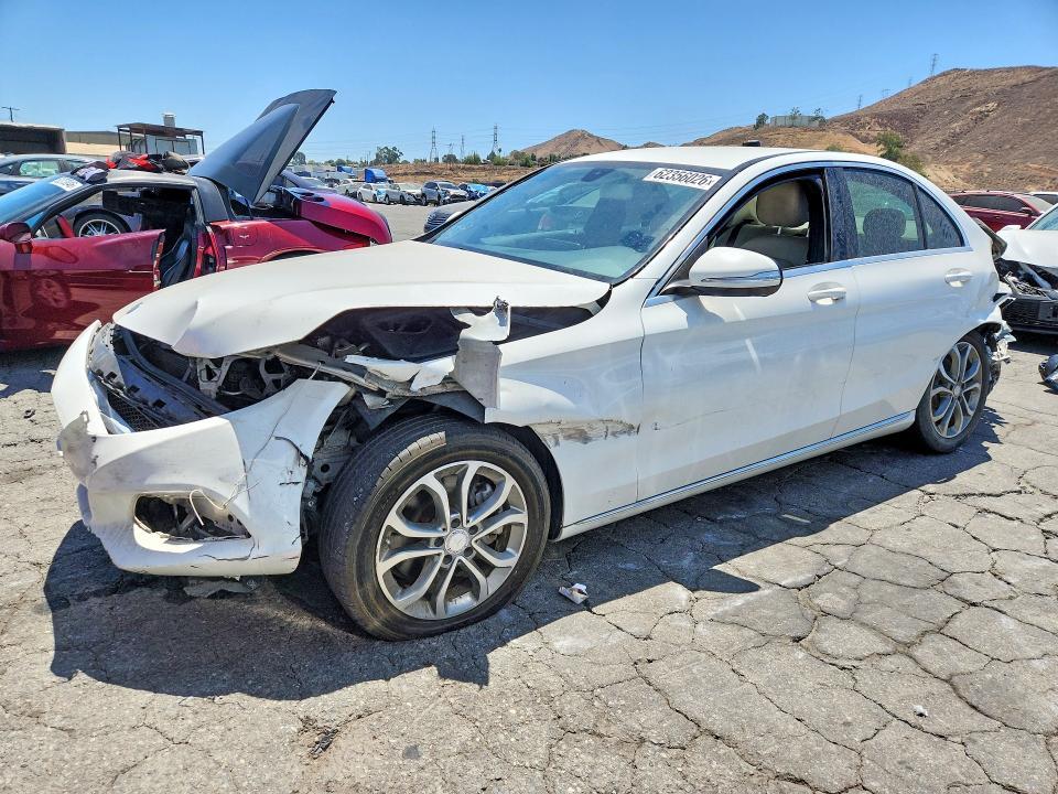 2015 Mercedes-Benz C — фото 1