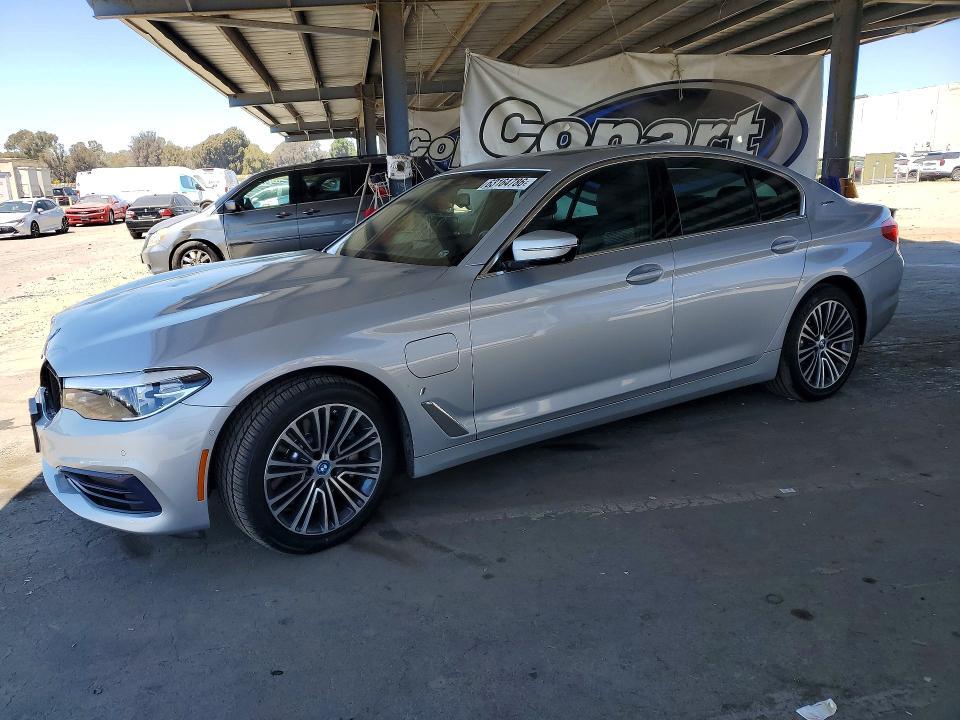 BMW 530E