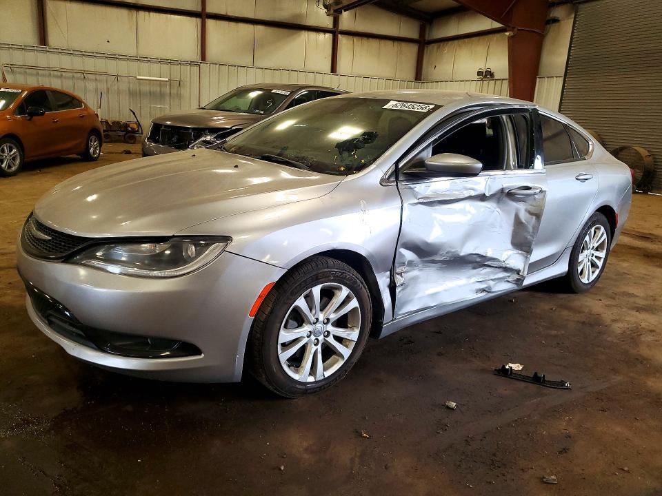 Chrysler 200