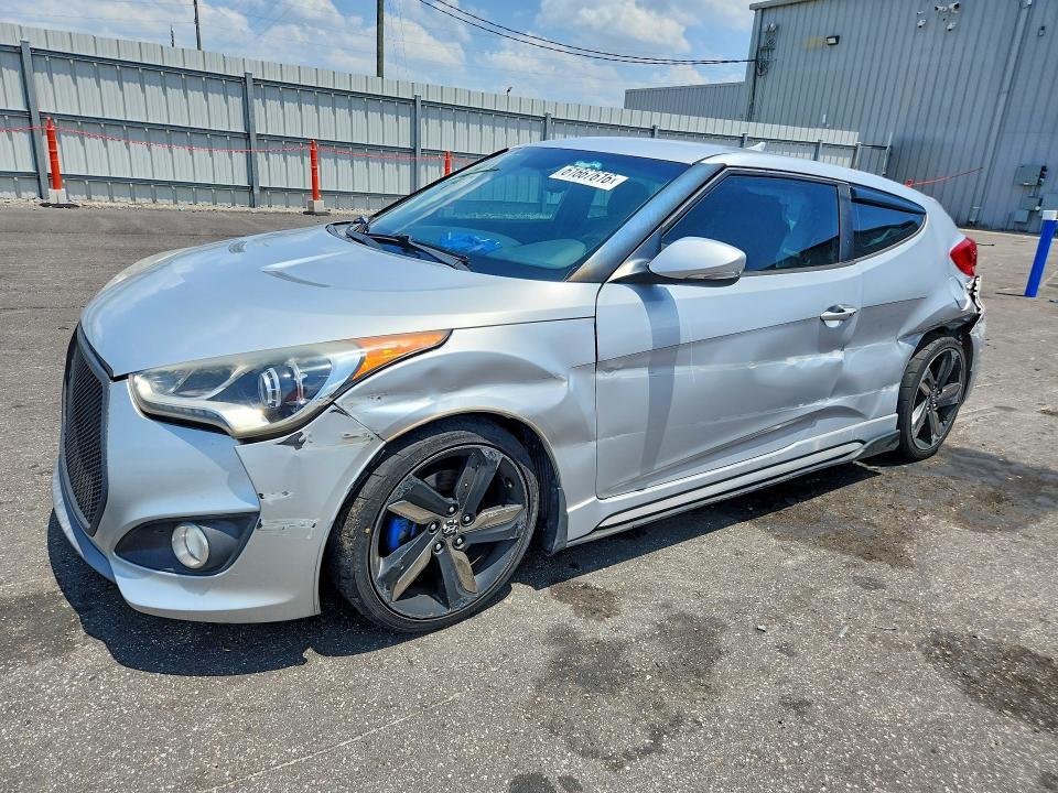 2015 Hyundai Veloster — фото 1