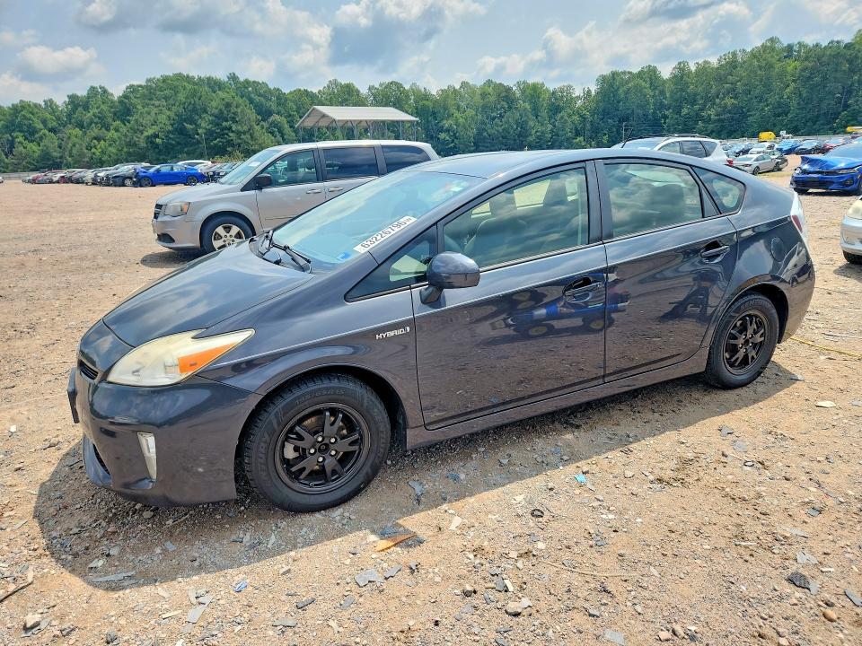 2012 Toyota Prius — фото 1