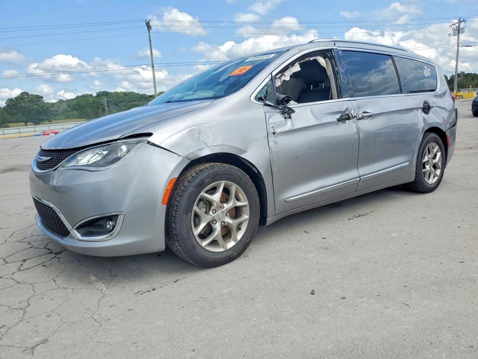 2018 Chrysler Pacifica — фото 1