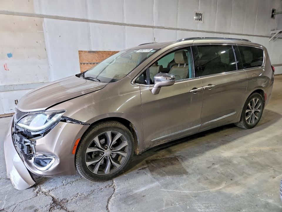 Chrysler Pacifica