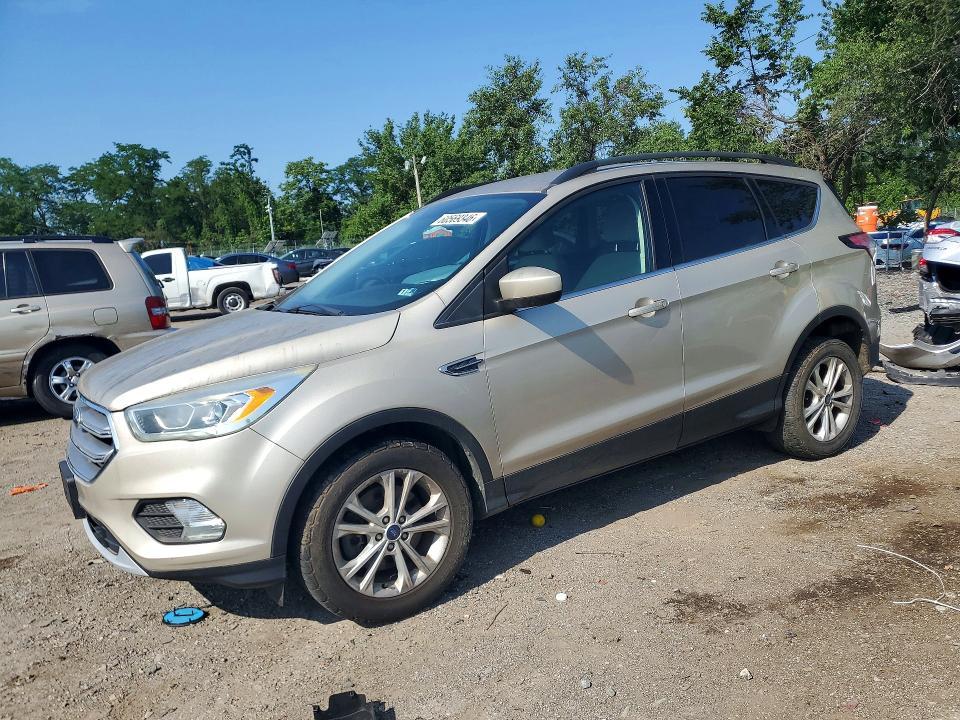 2017 Ford Escape — фото 1