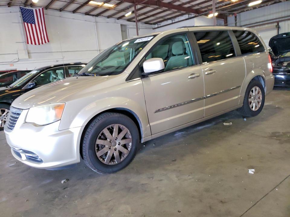 Chrysler Town Country