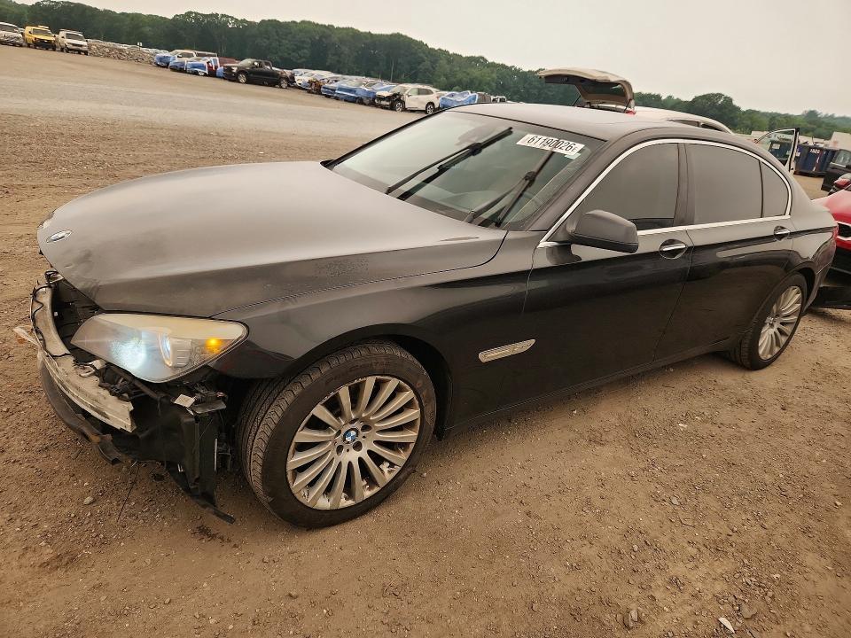 BMW 750