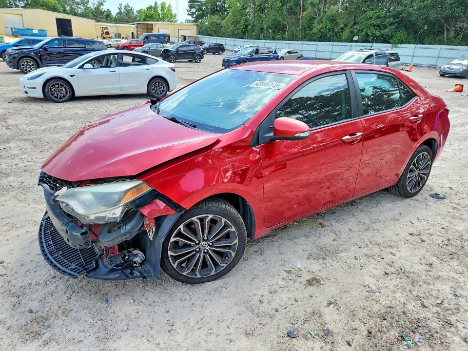 2015 Toyota Corolla — фото 1