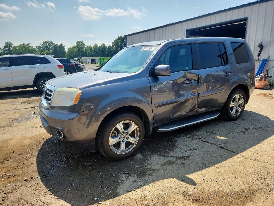 2015 Honda Pilot — фото 1
