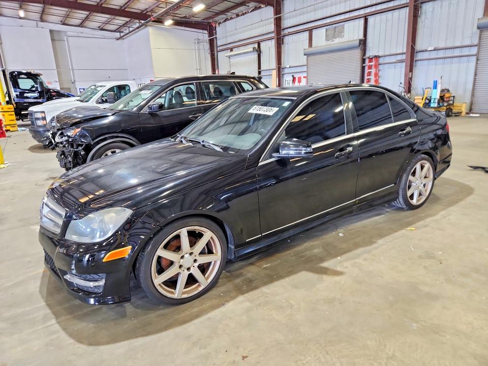 2013 Mercedes-Benz C — фото 1