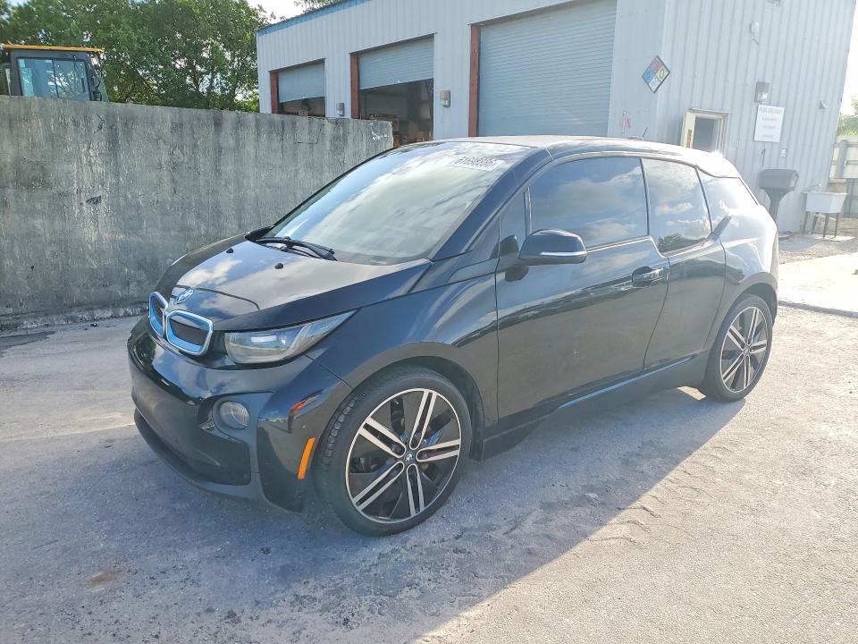 BMW I3