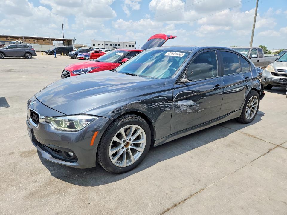 2017 BMW 320 — фото 1
