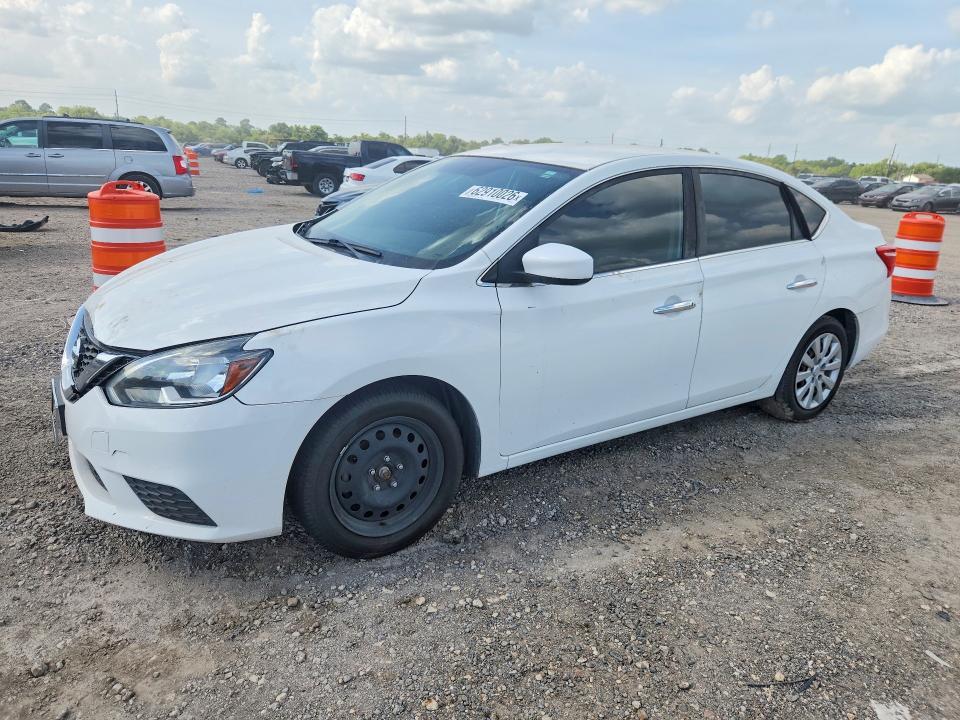 2017 Nissan Sentra — фото 1