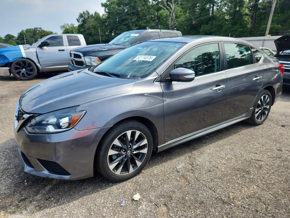 2019 Nissan Sentra — фото 1