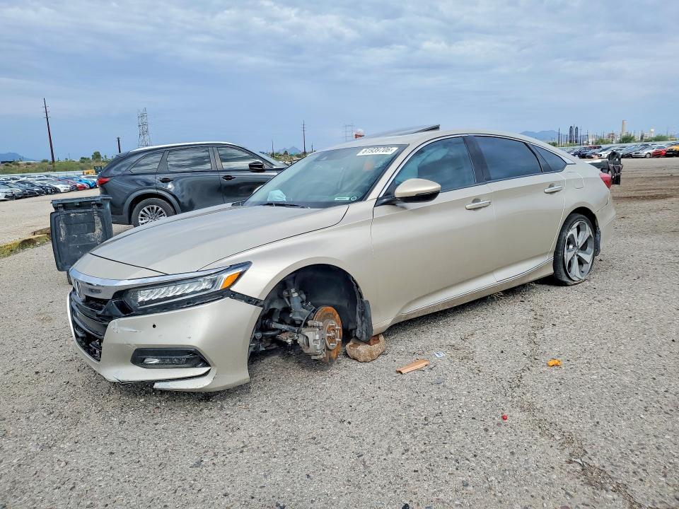 2020 Honda Accord — фото 1