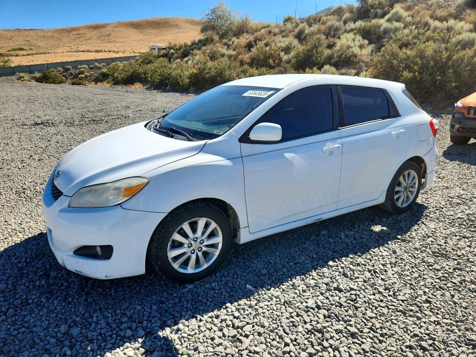 2010 Toyota Matrix — фото 1