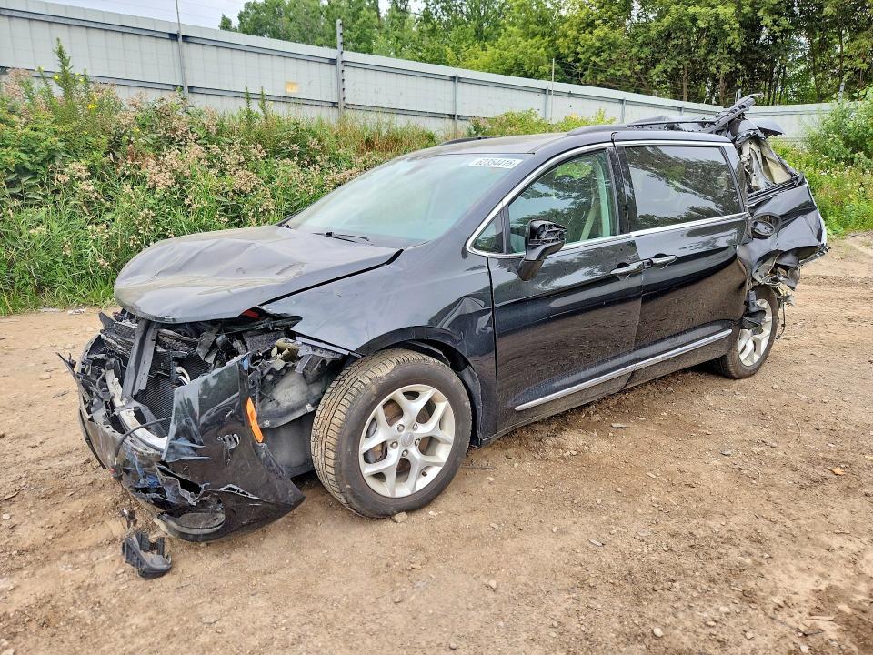 Chrysler Pacifica