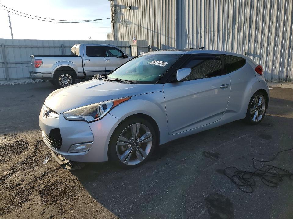 2017 Hyundai Veloster — фото 1