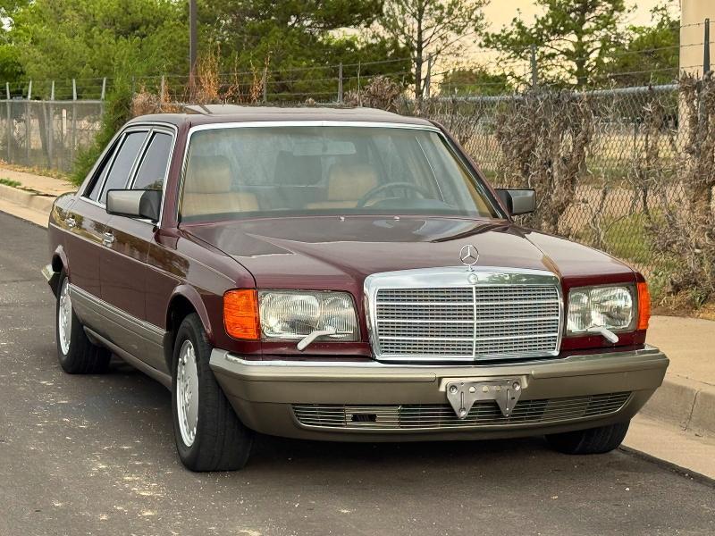 1986 Mercedes-Benz 560 — фото 1