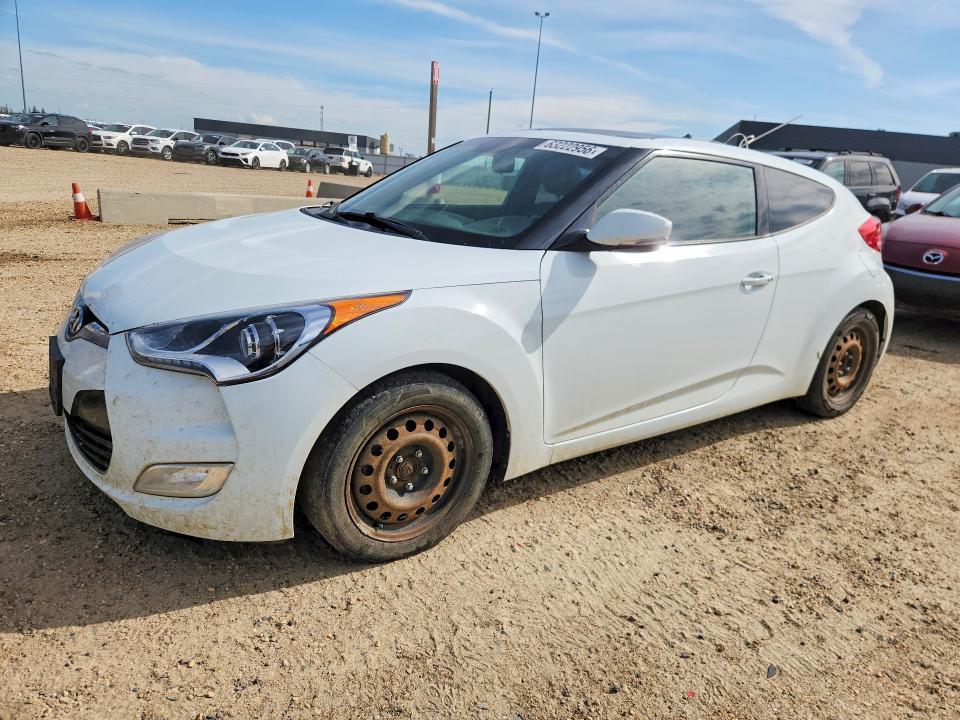 2016 Hyundai Veloster — фото 1