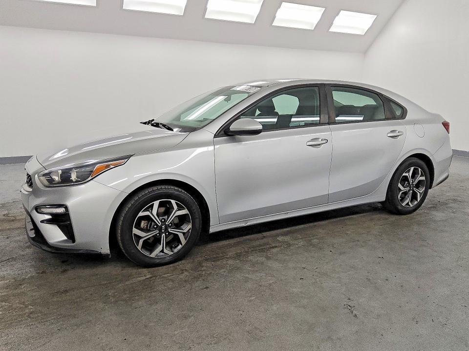 2019 Kia Forte — фото 1