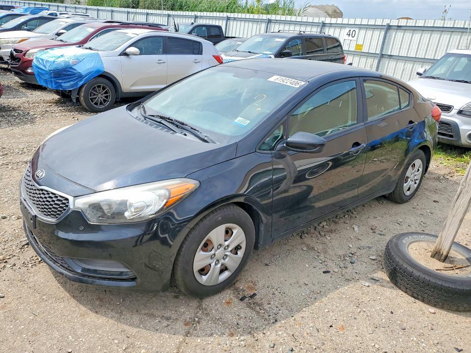 2015 Kia Forte — фото 1