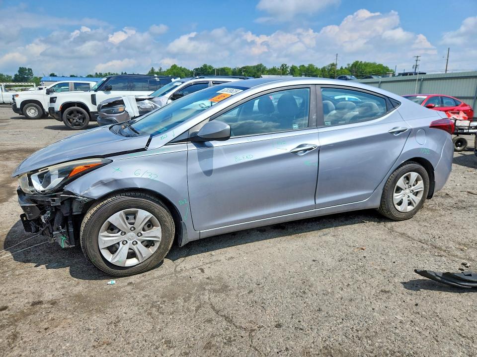 2016 Hyundai Elantra — фото 1