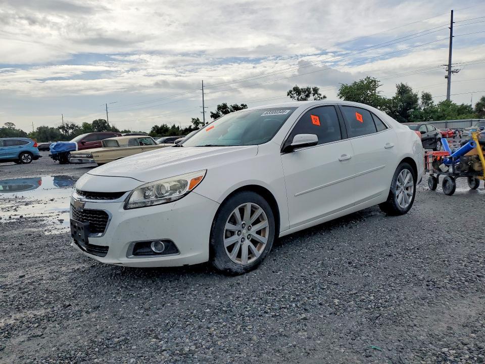 2015 Chevrolet Malibu — фото 1