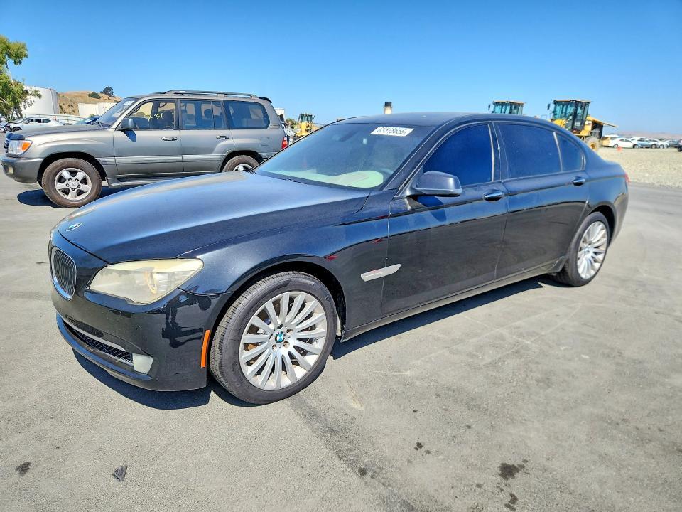 BMW 750