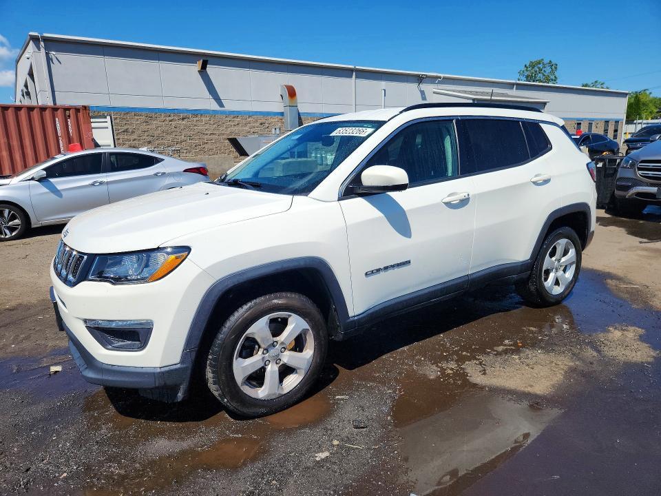 2018 Jeep Compass — фото 1