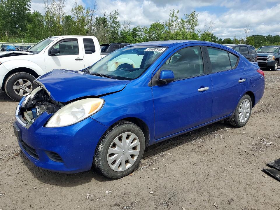 2013 Nissan Versa — фото 1