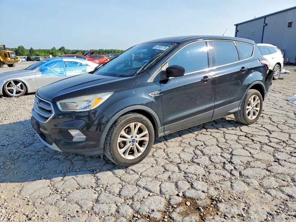 2017 Ford Escape — фото 1