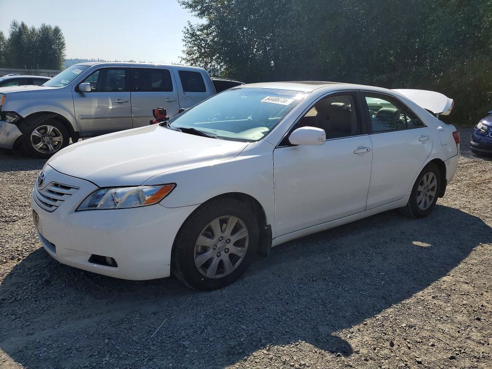 2009 Toyota Camry — фото 1