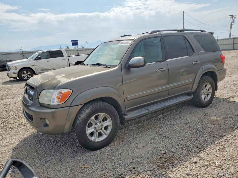 2005 Toyota Sequoia — фото 1